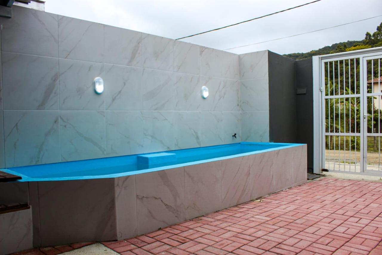 AGATA - CASA INDIVIDUAL COM PISCINA, AR, WI-FI, ATÉ 16 PESSOAS BRUNO KLEMTZ - 10 x sem juros no cartao Villa Itapema Exterior foto